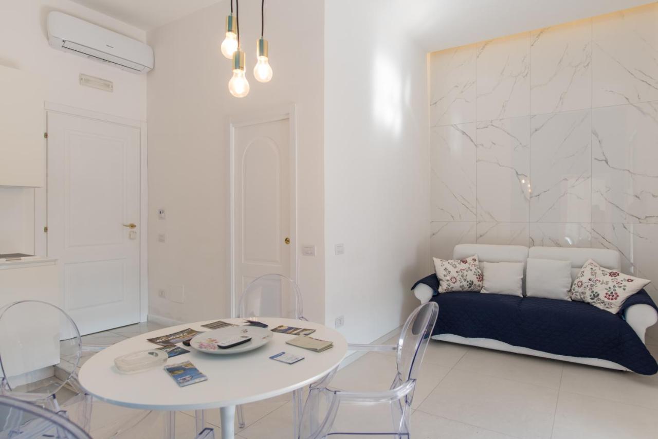 Relais Mareluna - Luxury Apartments Salerno Dış mekan fotoğraf