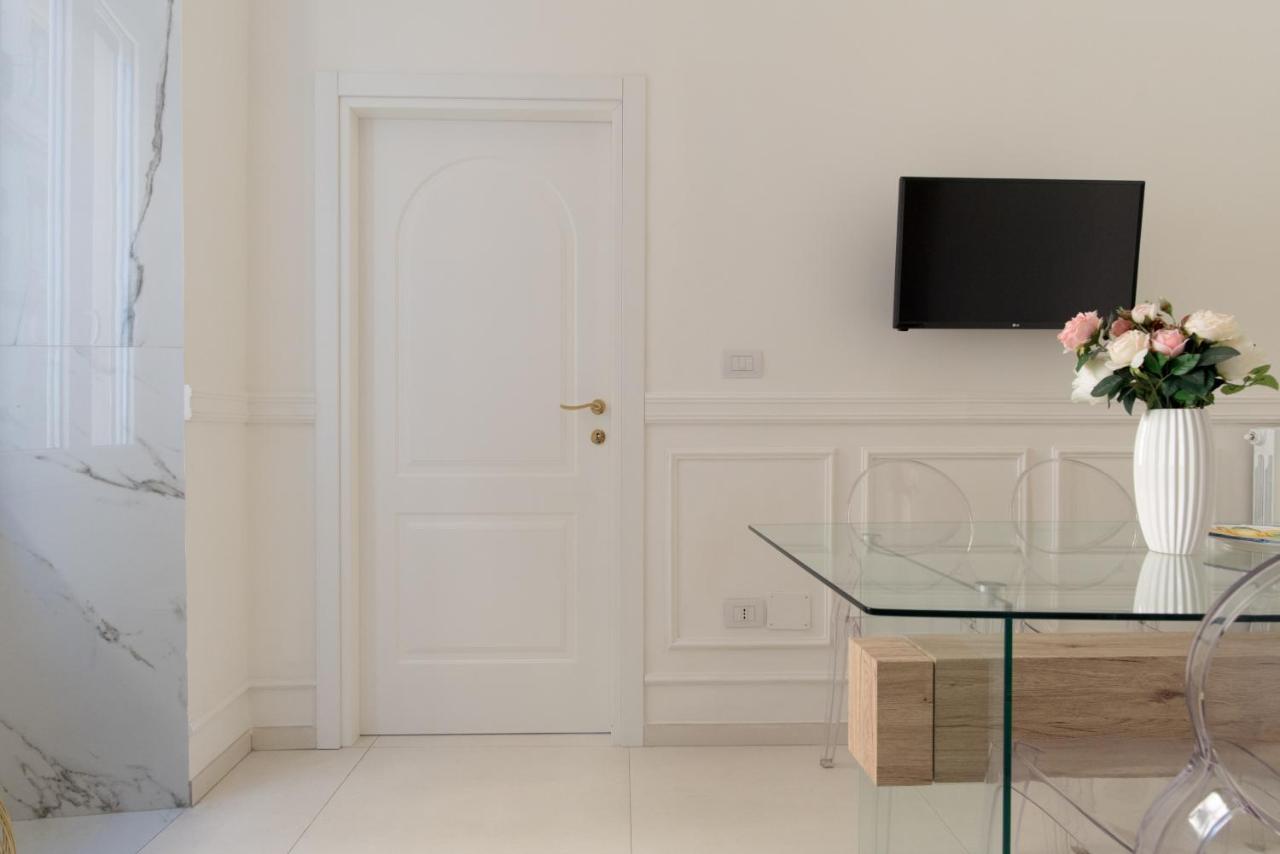 Relais Mareluna - Luxury Apartments Salerno Dış mekan fotoğraf